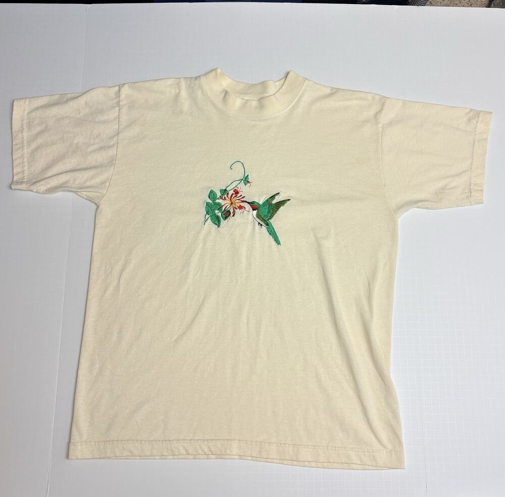 VTG 90s Women L embroidered single stitch Made USA hummingbird shirt cottagecore